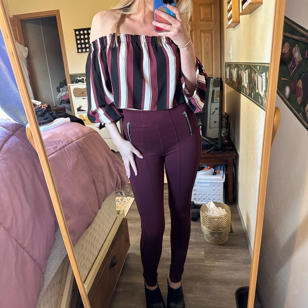 Cute maroon, black, and white outfit! Size: small, Brand: Suzy Shier & Revamped